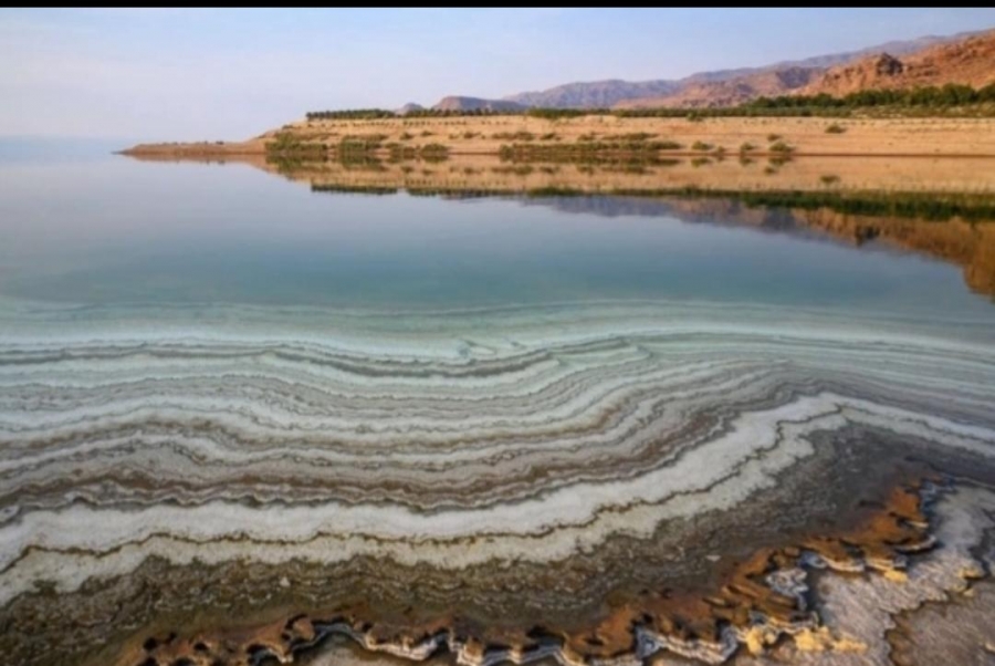 الأردن : البحر الميت يفقد ما يقارب من 22 متراً من مستوى مياهه خلال عقدين.