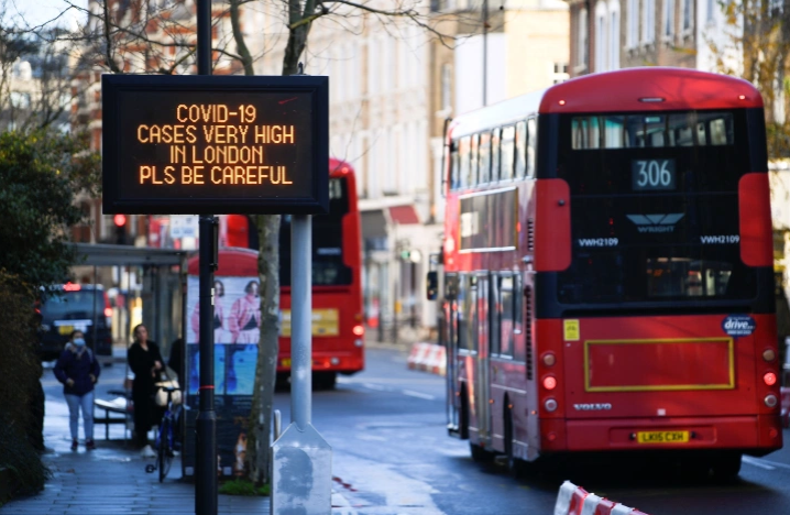 عاجل : الأوبئة: السفر من بريطانيا إلى الأردن ما زال مستمرا حتى اللحظة