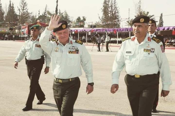 ترفيع الشرعة إلى رتبة لواء في الجيش العربي