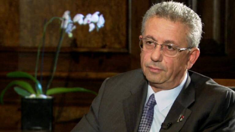 مصطفى البرغوثي: حكومة إسرائيل تنفذ تطعيما عنصريا ضد الوباء