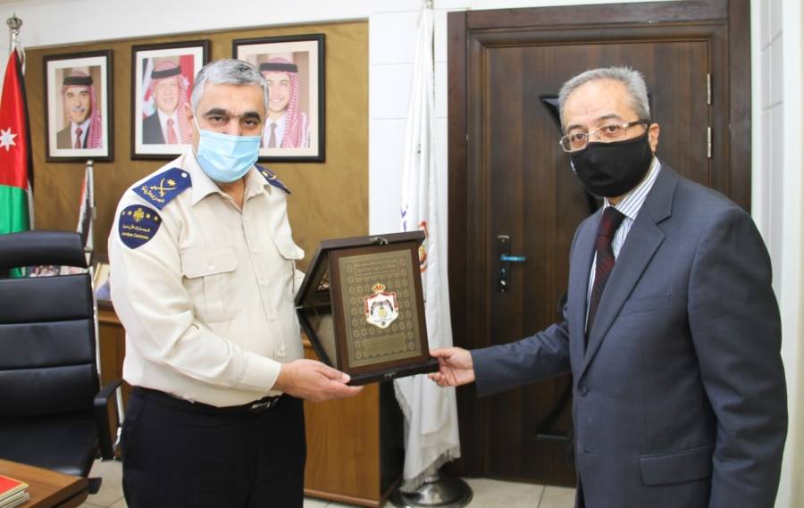 دائرة الجمارك تدرج شركة جديدة ضمن برنامج القائمة الذهبية