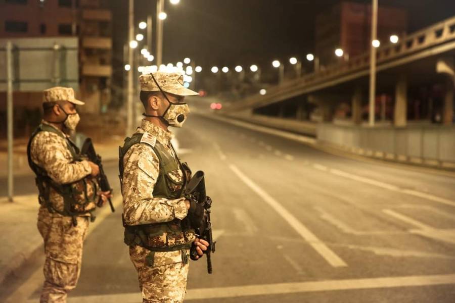 القوات المسلحة تنتشر على مداخل ومخارج محافظات المملكة