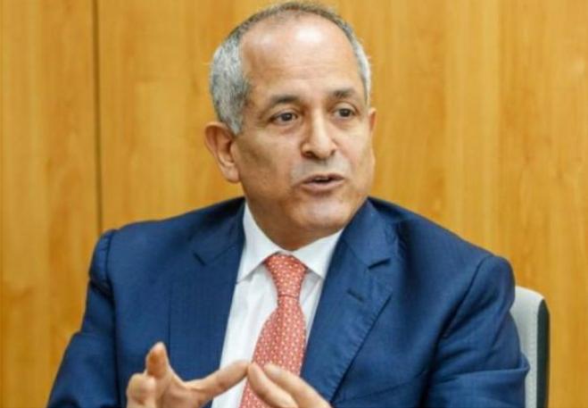 العايد: الحكومة جاءت في ظرف استثنائي ..