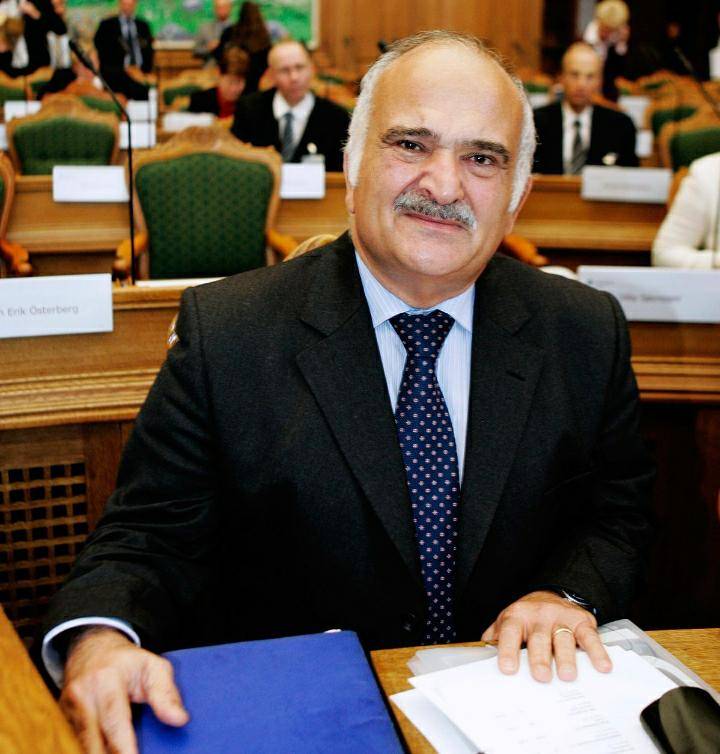 الأمير الحسن: الحوار لتنمية الأخوة والصداقة الإنسانية