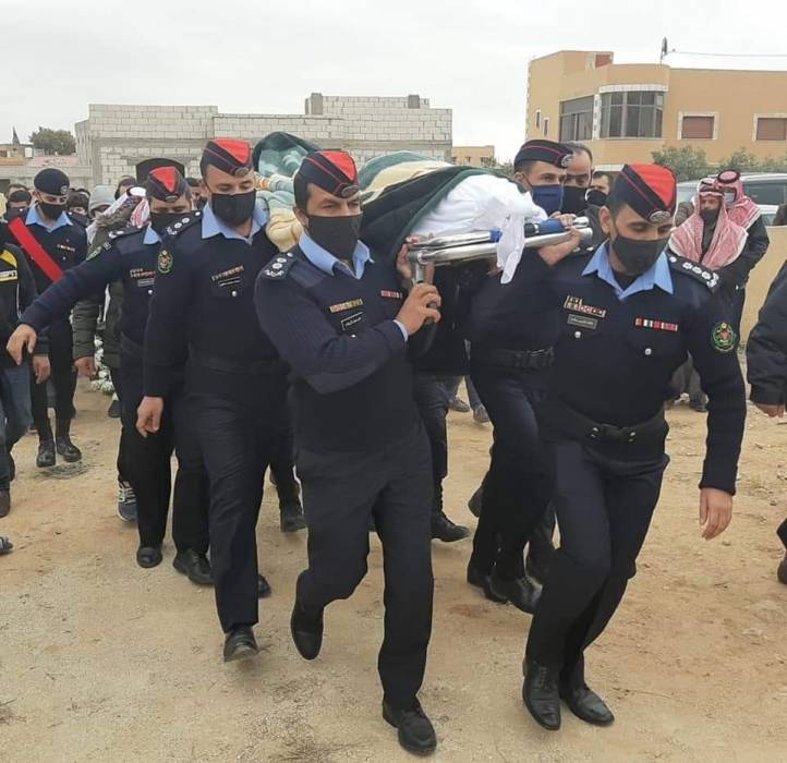 الأمن العام يشييع جثمان الملازم2 غالب بشير الزعبي