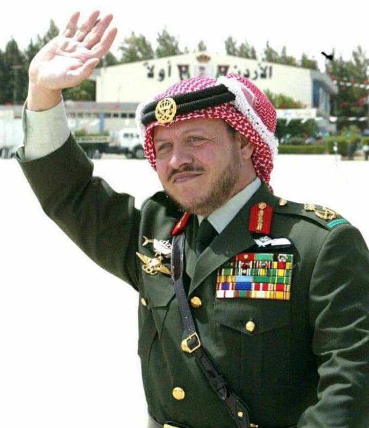 العسكريين السابقين تهنئ الملك