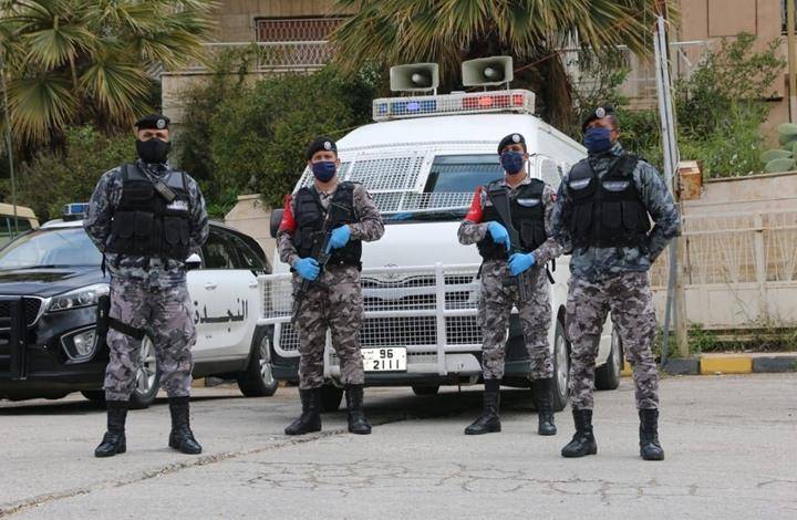 الخصاونة: سيادة القانون ليس موسمياً