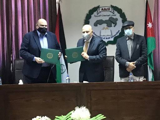 مذكرة تفاهم بين اروقا واتحاد الجامعات العربية