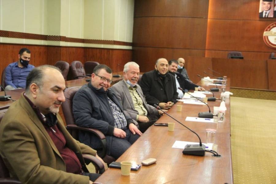 الجغبير يطالب بحماية المنتج الوطني من الصناعات الخشبية