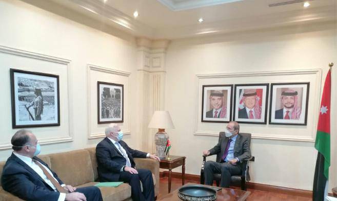 الصفدي: لا حل عسكريا للأزمة السورية