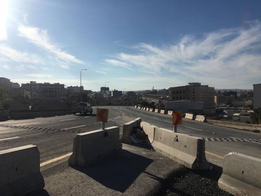 وزير الأشغال يوعز بسرعة الإنجاز ورصد كافة الملاحظات على تحويلة جسر ماركا... صور