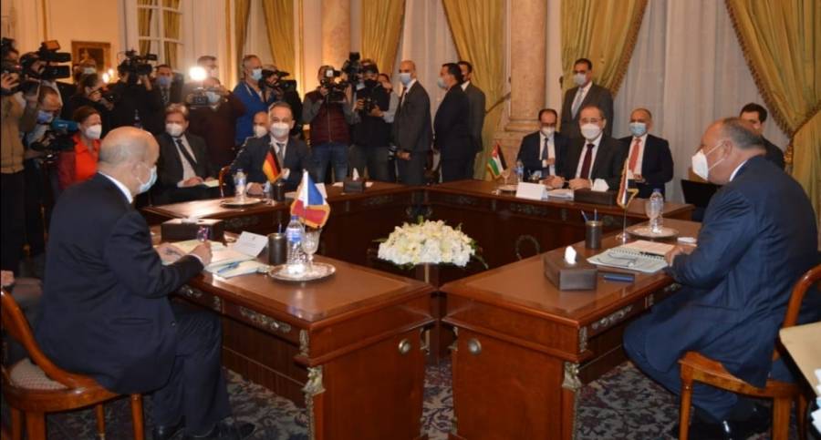 الصفدي يشارك بالاجتماع الوزاري الرابع في القاهرة