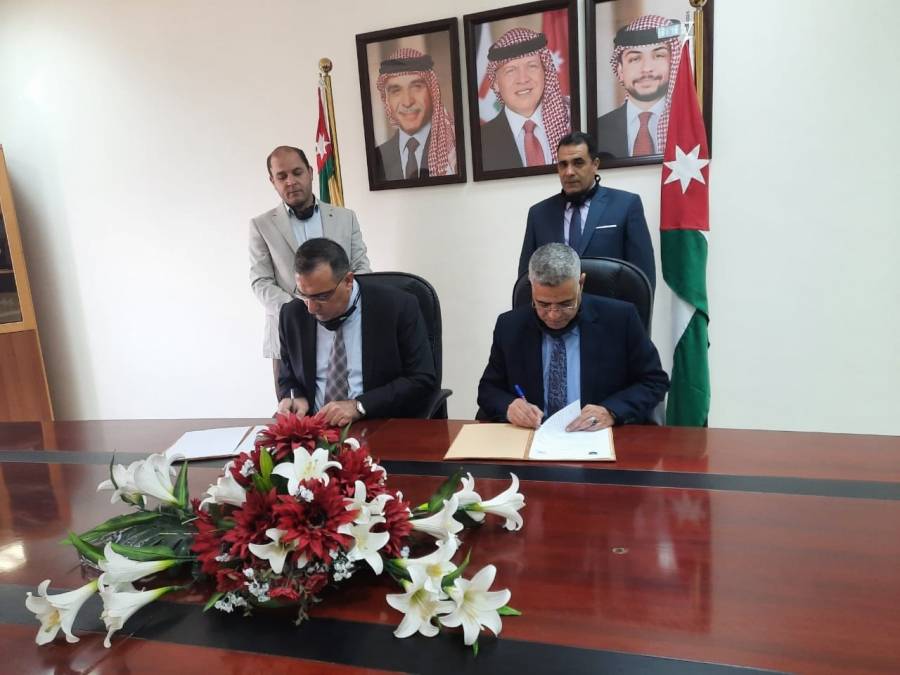 توقيع مذكرة تفاهم بين الجامعة الاردنية العقبة ومركز الثريا للدراسات