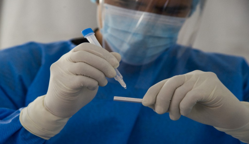 عاجل : وزير الصحة: الفحص السريع لكورونا أصبح متوفراً بكميات كبيرة في الأردن