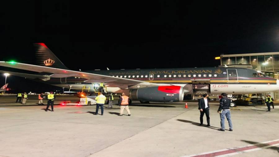 عاجل وصول دفعة ثانية من لقاح فايزر للأردن