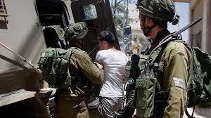 Israeli forces push deep into east of Khan Younis