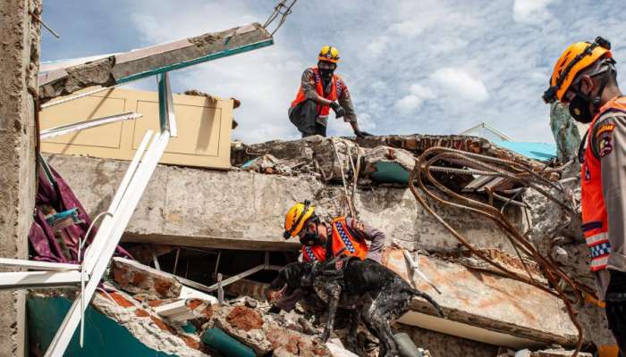 At least 96 killed, nearly 70,000 displaced as quake, floods hit Indonesia