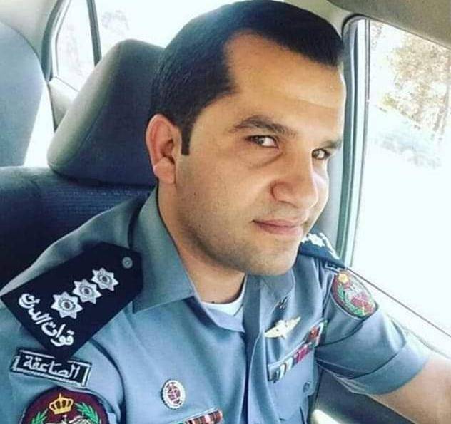 عشيرة الخرابشة تُهنئ  القاضي النقيب عايد الخرابشة لاجتيازه امتحان الكفاءة