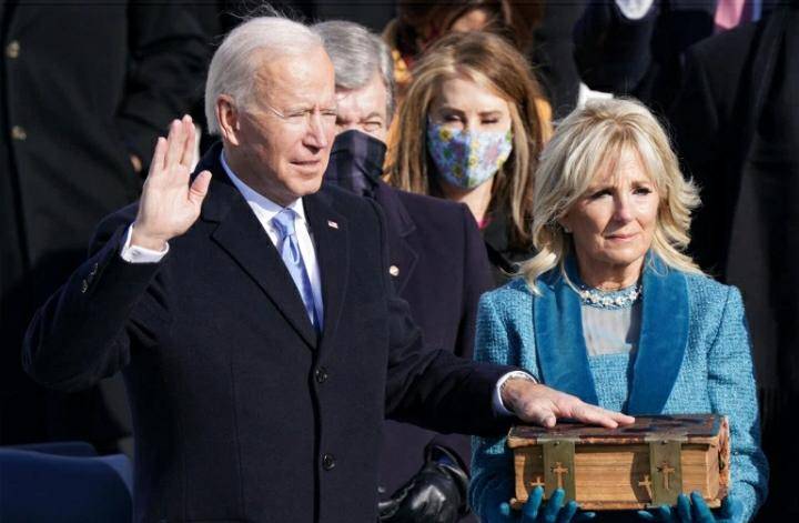 السفيرة الأردنية في واشنطن تشارك في  حفل تنصيب الرئيس الأمريكي  بايدن