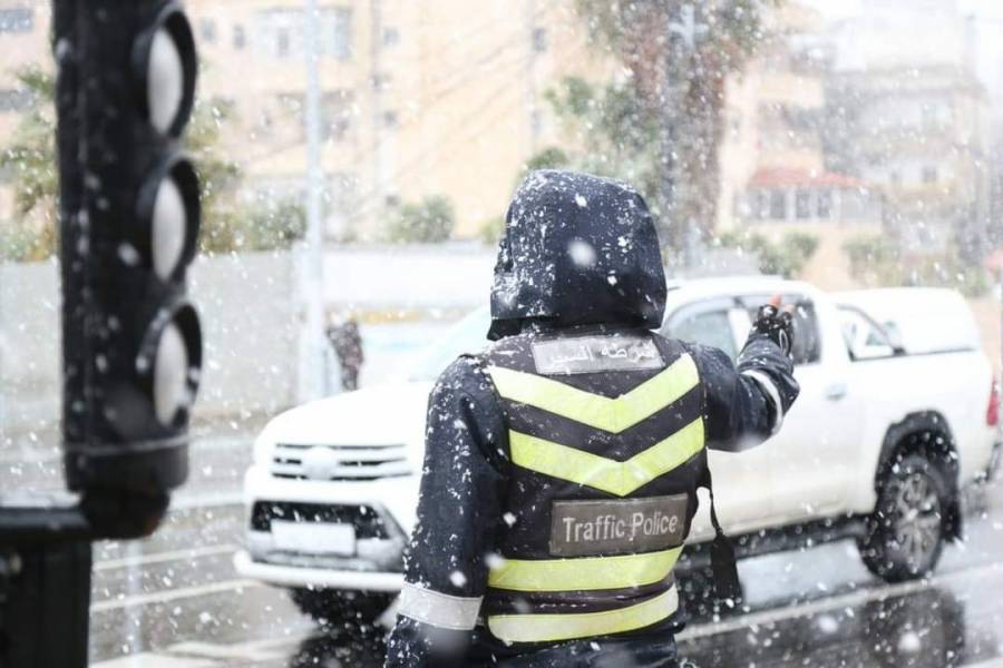 الطقس..انحسار المُنخفض وموجة جليد تعم الاردن