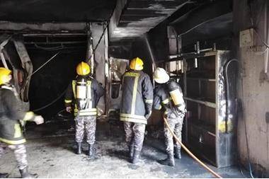 حريق فرن دهان مركبات بعمان