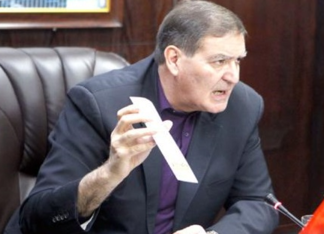 عاجل : النائب العياصرة يُثير من جديد قضية راتب طوقان و عطية مدافعاً: الحكومة تتحمل المسؤولية