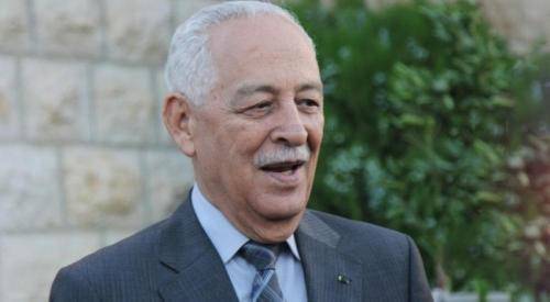 العيسوي ينقل تعازي الملك إلى عشيرة الكساسبة