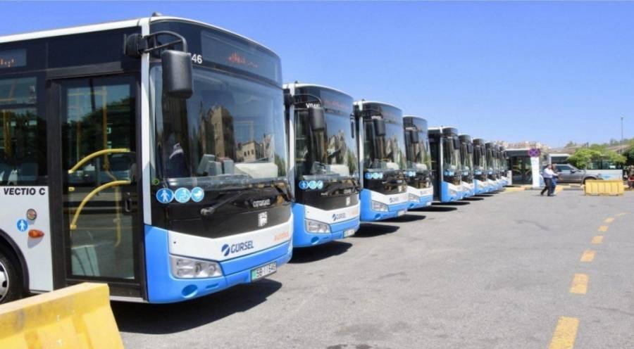 توصية برفع السعة المقعدية في وسائط النقل العام إلى لجنة الأوبئة لتصل إلى 100 