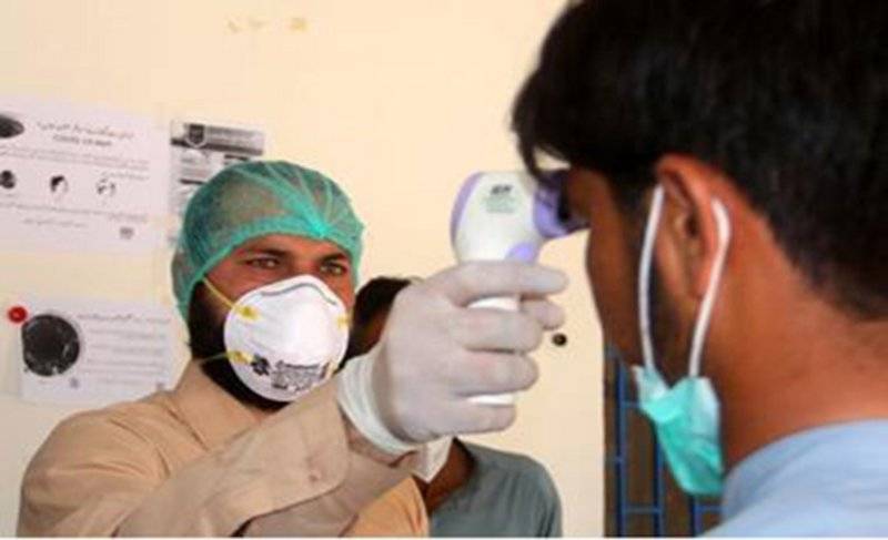 باكستان تسجل 1599 إصابة جديدة و34 وفاة