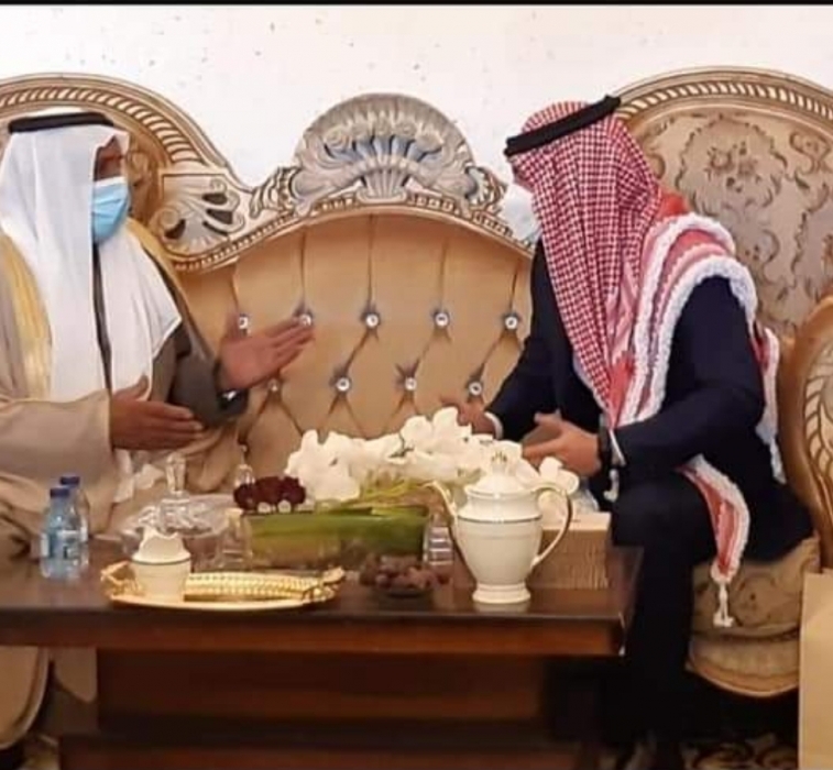 ولي العهد في ضيافة الشيخ سلطان فيصل الجازي.. صور