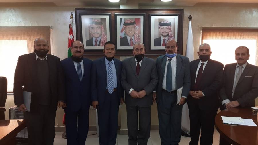 ذيابات يلتقي اعضاء ملتقى رفاق السلاح... صور