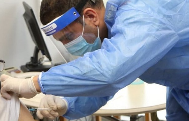 عاجل : وزارة الصحة: 10 فئات جديدة سيشملهم لقاح كورونا .. تفاصيل