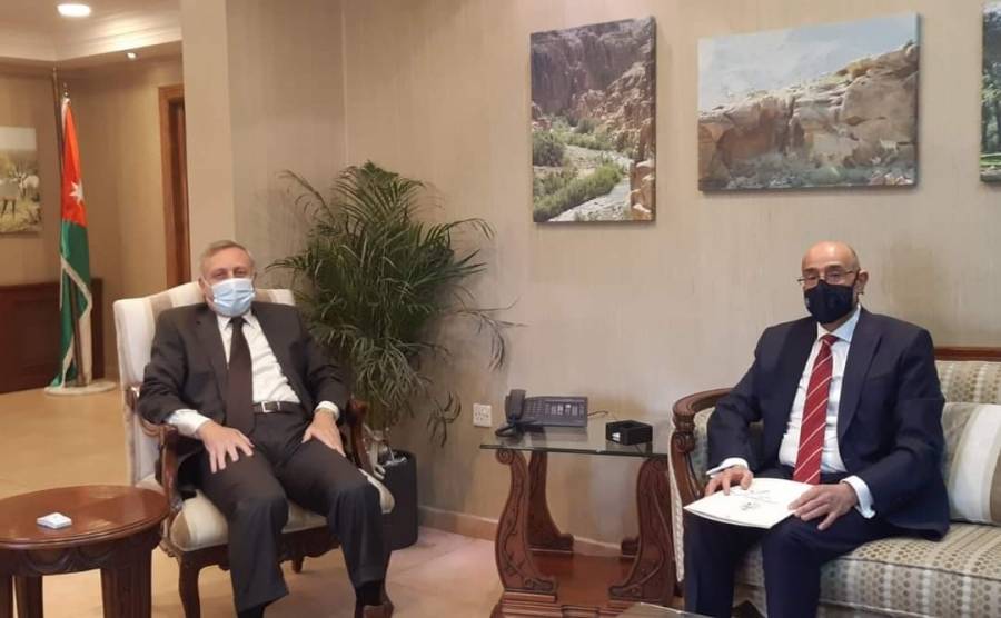 وزير البيئة يلتقي السفير التونسي في المملكة