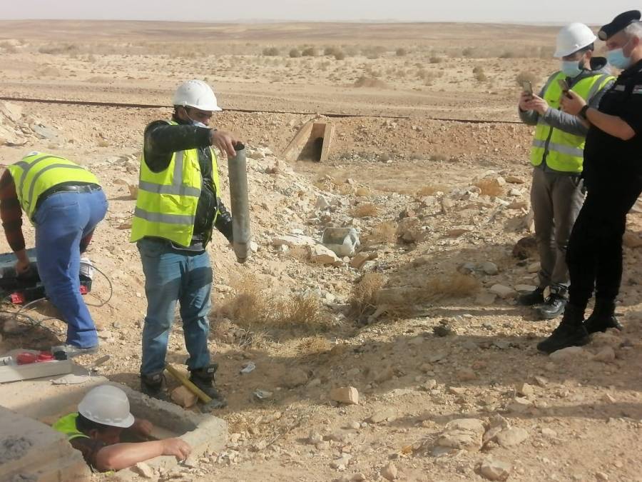 وزارة المياه والري : ضبط وازالة اعتداءات عن خط مياه الديسي