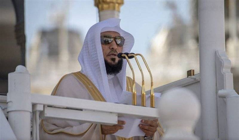 خطيب الحرم المكي: الإيمان بالميزان يوم القيامة يثمر اليقين بعدل رب العالمين