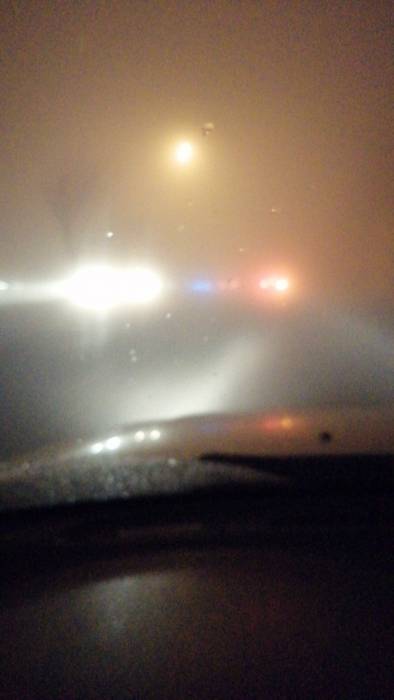 الضباب يغطي سماء منطقتي شفا بدران و ابو نصير  بمحافظة عمان  ...صور