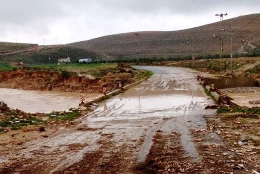 فتح جميع  الطرق المغلقة جراء الانهيارات في بلدية أم الرصاص