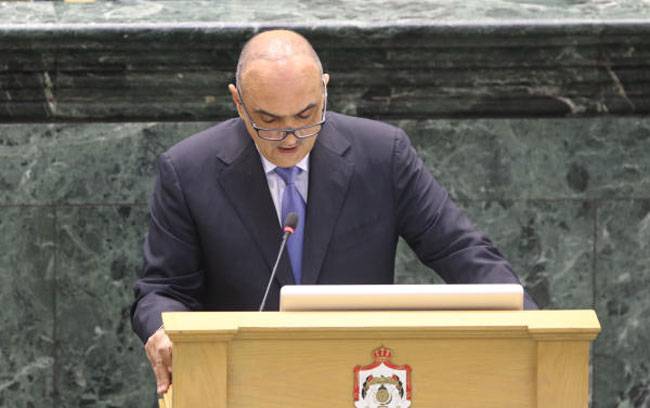 الخصاونة: سنقدم المستطاع للمتقاعدين العسكريين