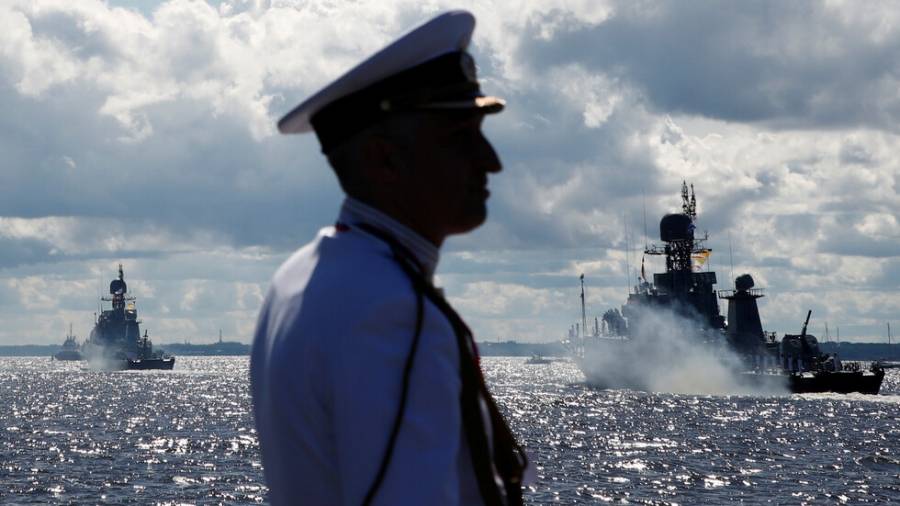 مناورات بحرية بمشاركة روسيا والصين وإيران شمالي المحيط الهندي