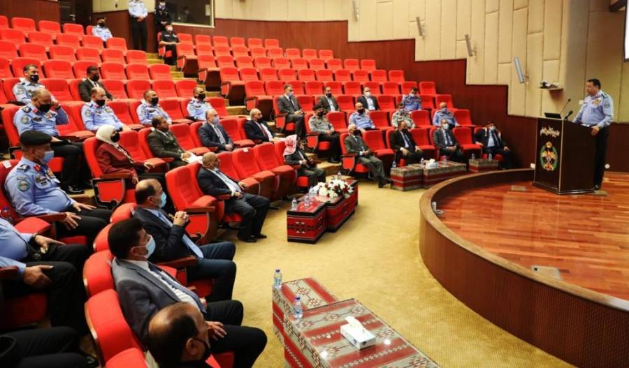 مدير الامن العام يلتقي اعضاء مجلس الاعيان من المتقاعدين العسكريين .