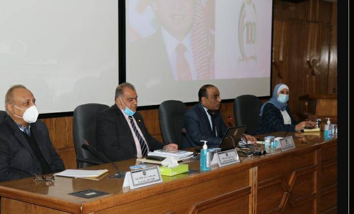 ندوة في كلية الدفاع الوطني عن قطاع الطاقة في الأردن