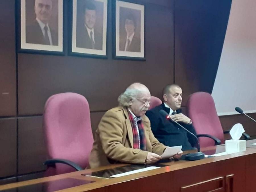 احتفاليه شعرية بمناسبة مئوية الدولة الأردنية في كلية عمان الجامعية