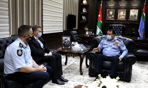 الحواتمة يلتقي السفير الاسترالي