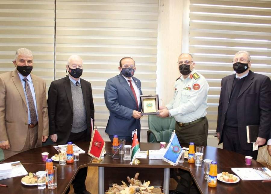 المركز الجغرافي الملكي وجامعة مؤتة يوقعان مذكرة تفاهم