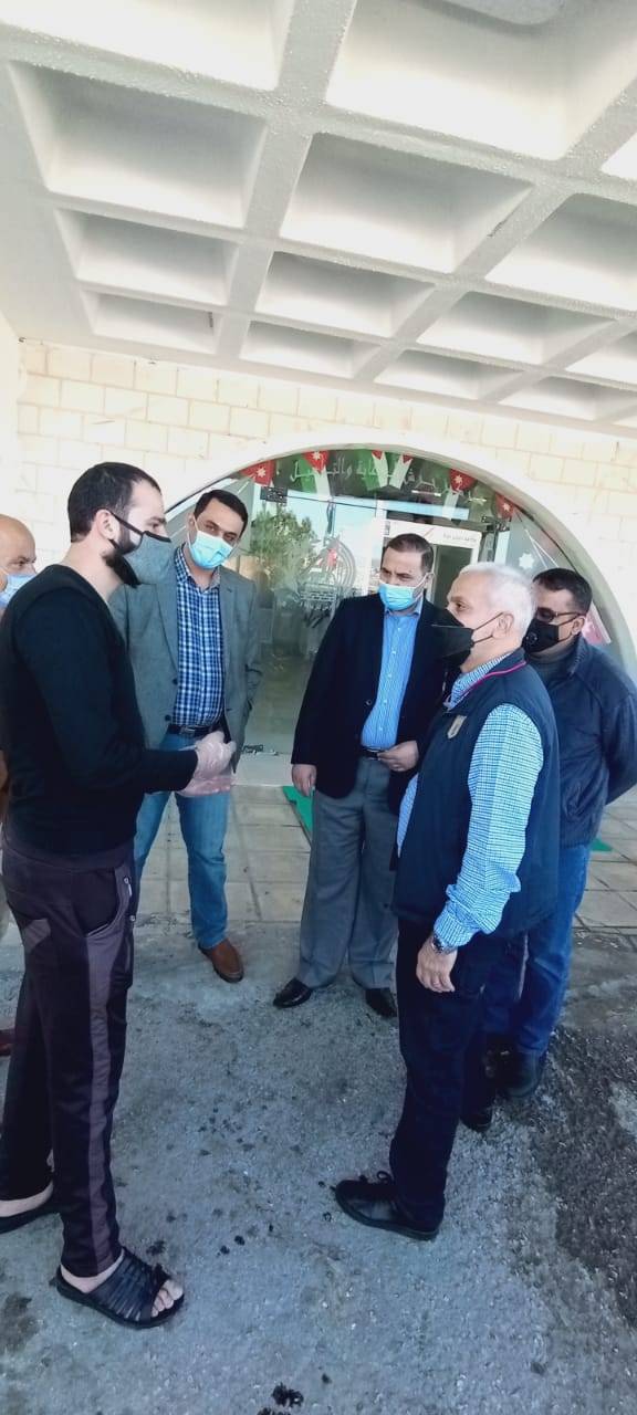 وزير التنميه الاجتماعيه يزور مركز الرعايه والتأهيل في جرش