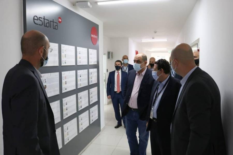 لهناندة يزور شركة Estarta Solutions العالمية