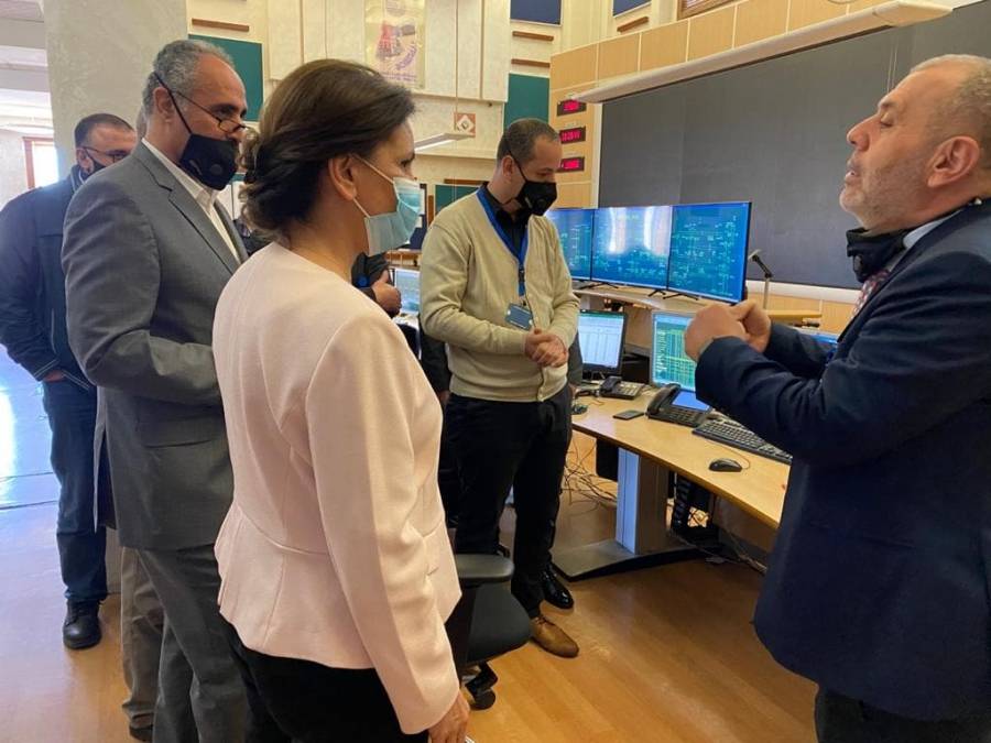 زواتي تتفقد جاهزية مركز المراقبة والتحكم في الكهرباء الوطنية للمنخفض الجوي