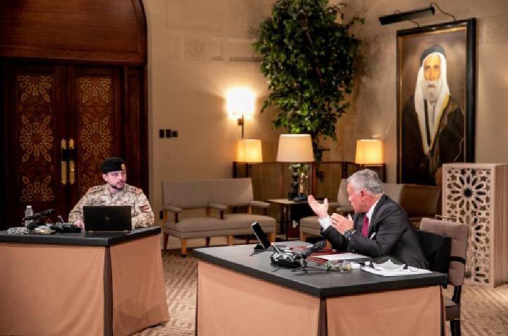 الملك يوجه بتنفيذ  برنامج رفاق السلاح”