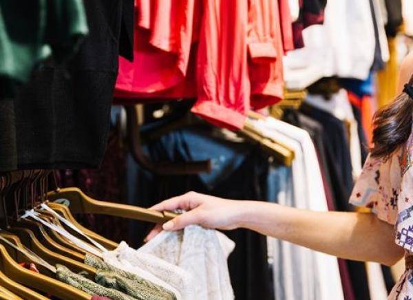 دية: اعلان الثلوج اوقف تجارة الالبسة