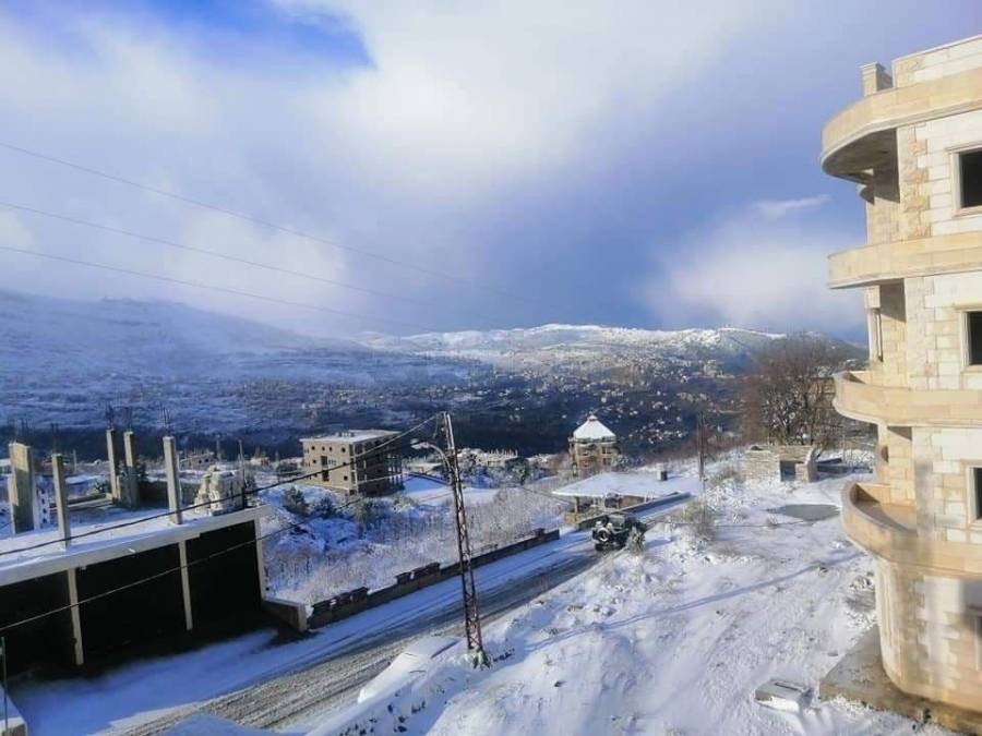 الامن العام  كافة الطرق في المملكة لغاية الساعة التاسعة والنصف صباحاً سالكة باستثناء: